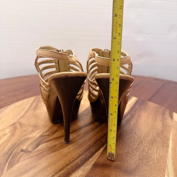 Platform heel - Picture 4 of 7